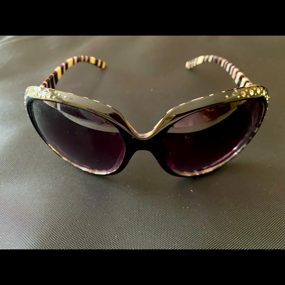zebra gem sunglasses